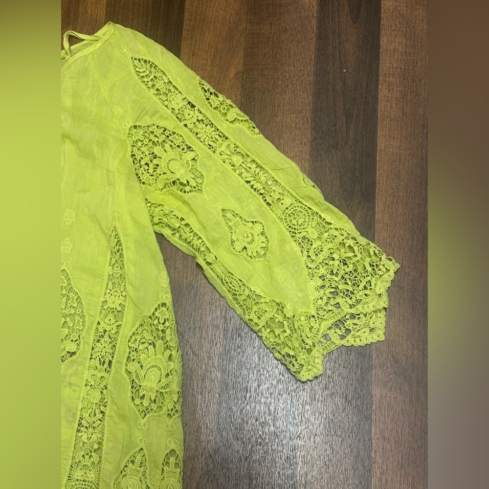 XCVI Yellow Green Boxy Embellished Blouse - Picture 4 of 10